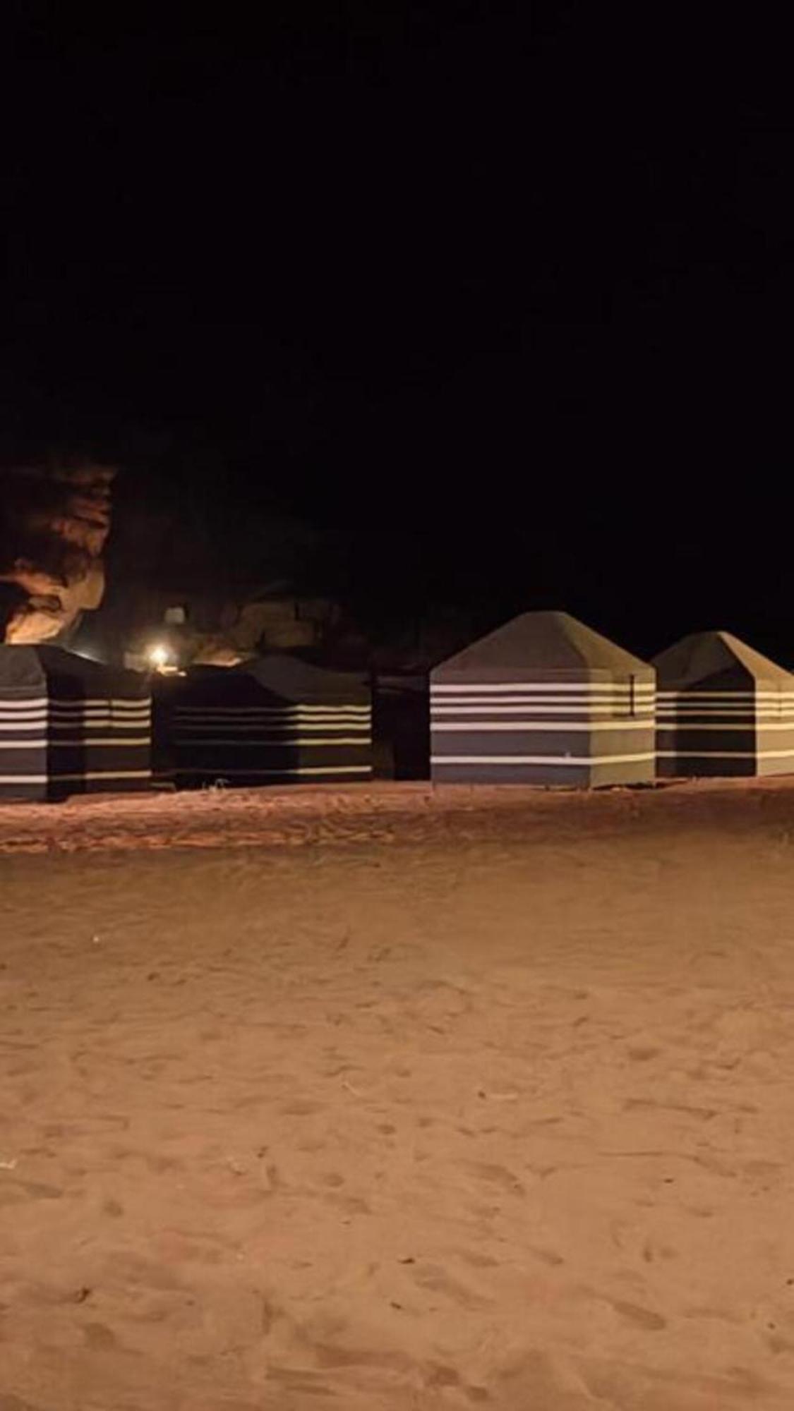 Stargazing Camp & Tours Hotell Wadi Rum Eksteriør bilde